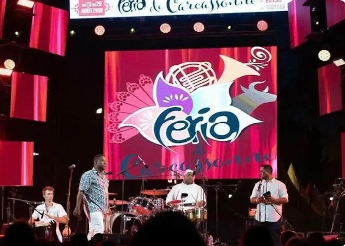 Apartament Dame Carcas *